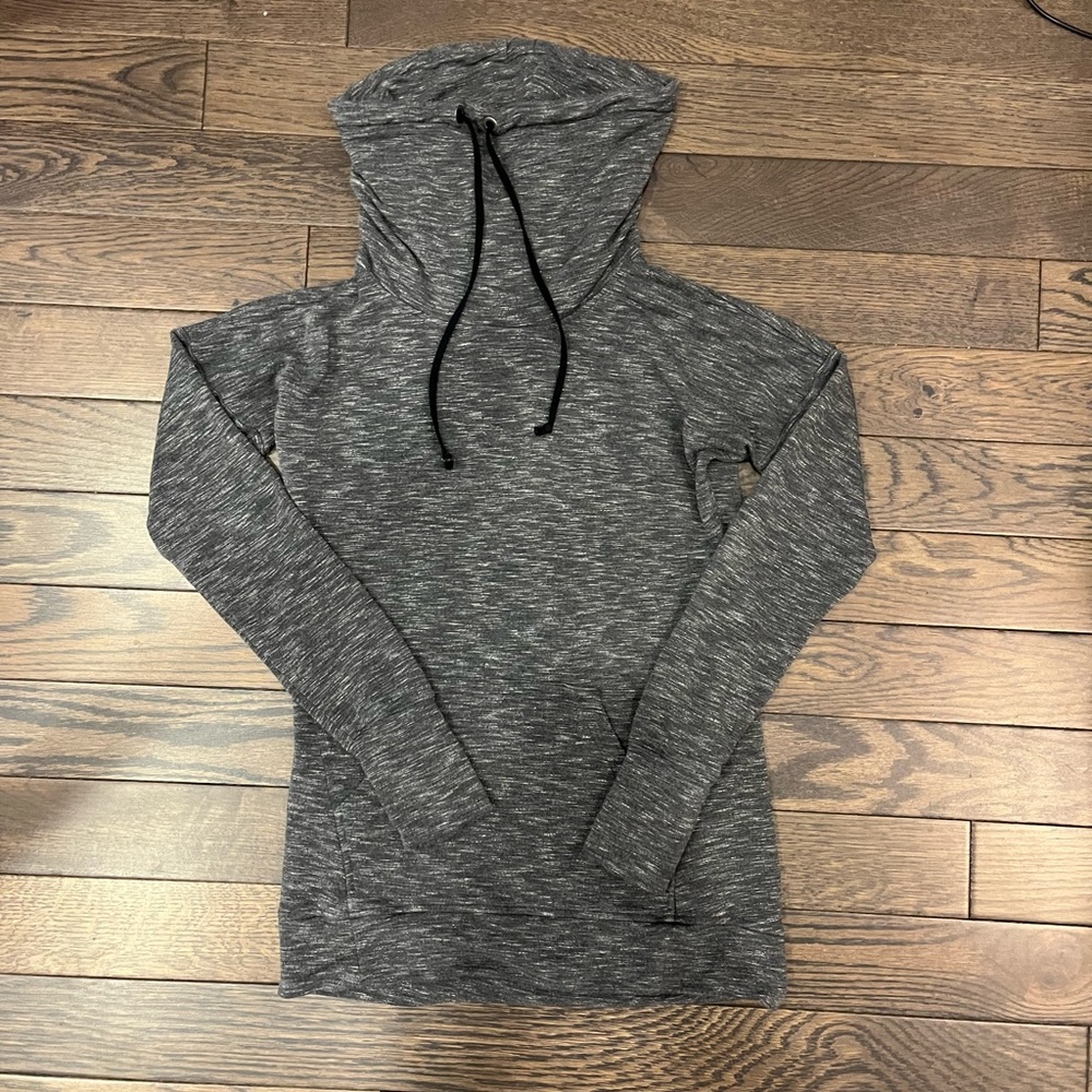 Athleta Gray Fitted Long Sleeve Hoodie